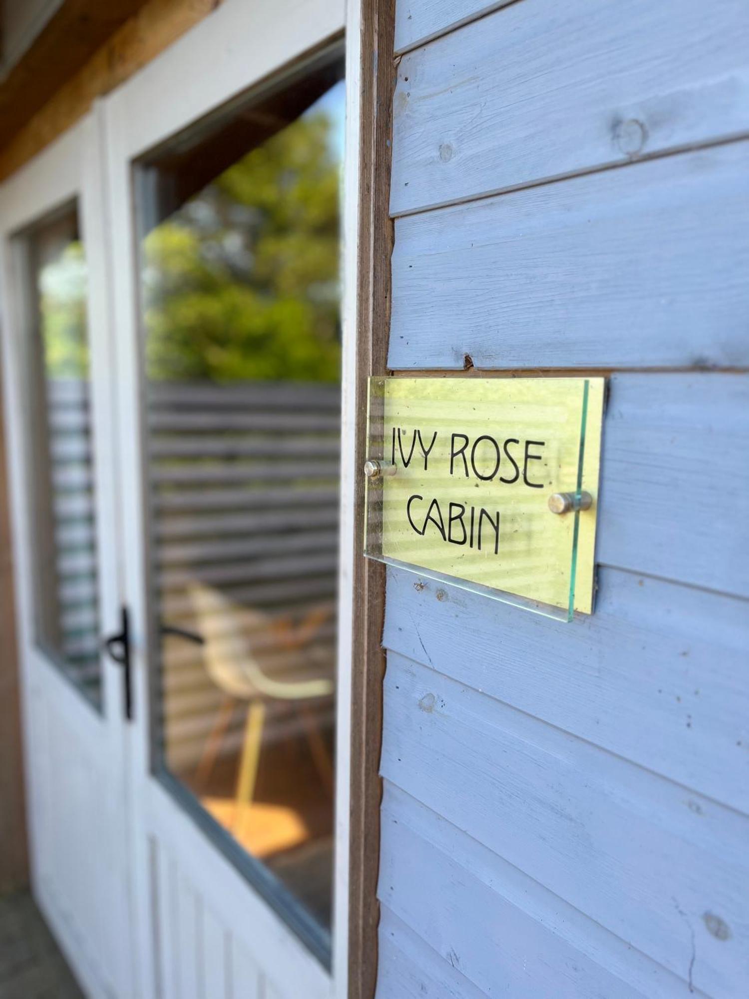 Ivy Rose Cabin No Hot Tub Bude Eksteriør bilde